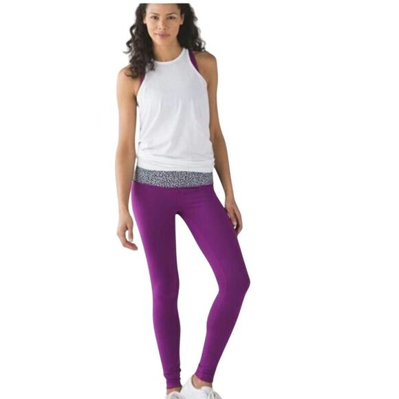 LULULEMON Wunder Reversible Leggings Regal Plum Miss Mosaic Black Size 6 - Picture 1 of 9